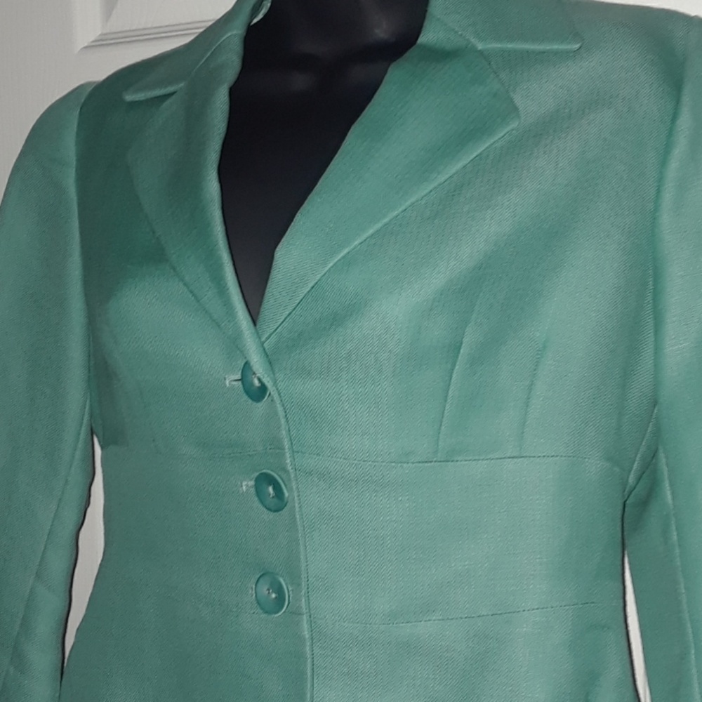 Jacket - Picture 2 of 4